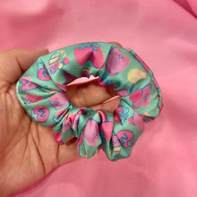 Load image into Gallery viewer, Poyo Scrunchie
