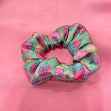Load image into Gallery viewer, Poyo Scrunchie