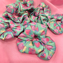 Load image into Gallery viewer, Poyo Scrunchie